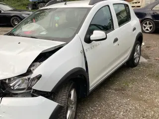 Dacia Sandero Stepway 2014, Kleinwagen, von uns übernommen