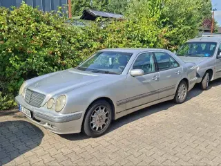 Mercedes E-Klasse 2001 Limousine, von Autoankauf Meyer angekauft