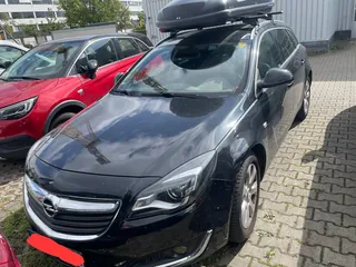 Angekaufter Opel Insignia Sports Tourer 2015 in schwarz